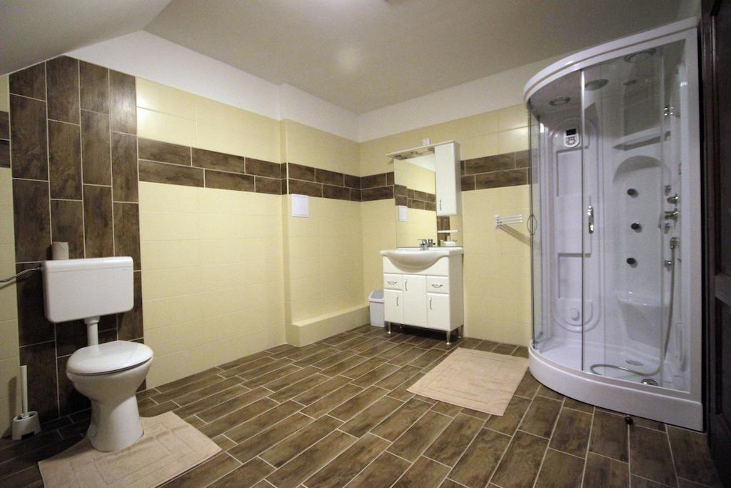 Patkoszeg Vendeghaz Hotel Kaposfo Ruang foto