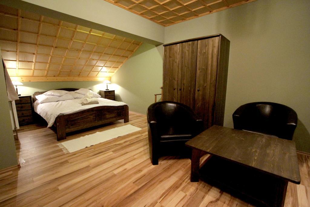 Patkoszeg Vendeghaz Hotel Kaposfo Ruang foto